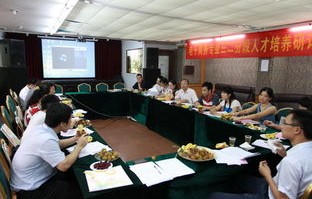 垦利二中电子商务专业